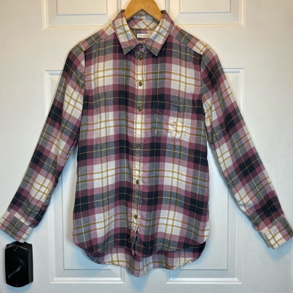 American Eagle Boyfriend Fit Flannel Shirt Women’s XS Mauve Black Plaid NWOT - Picture 1 of 13